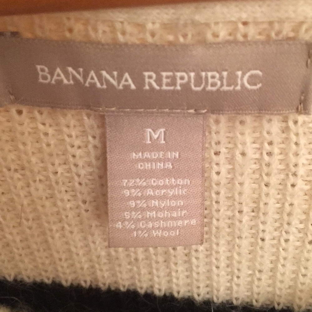 Black and white stripe sweater - banana republic - Picture 3 of 3